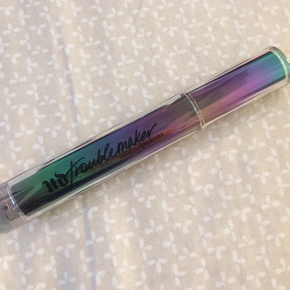 4/$30 Urban decay troublemaker mascara FULL SIZE